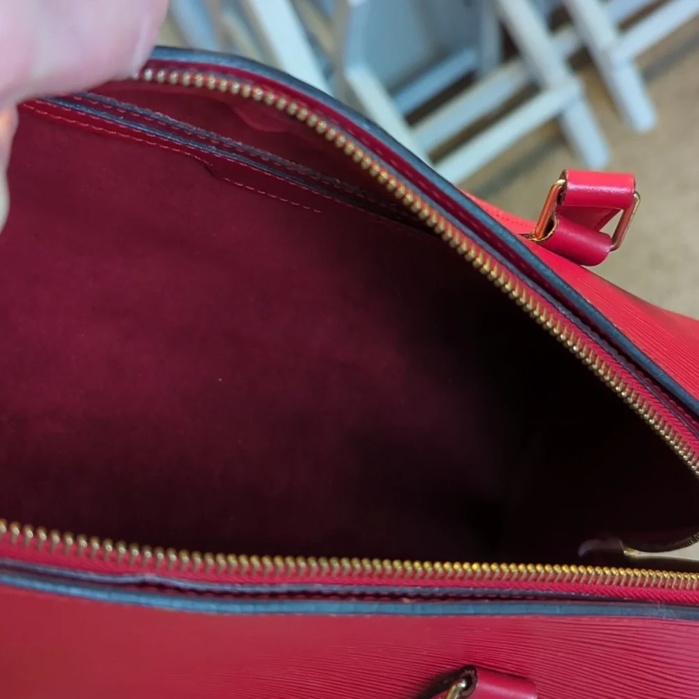 Louis Vuitton Epi Soufflot & Epi Tresor wallet set🔥🔥🔥🔥🔥 - Picture 4 of 15